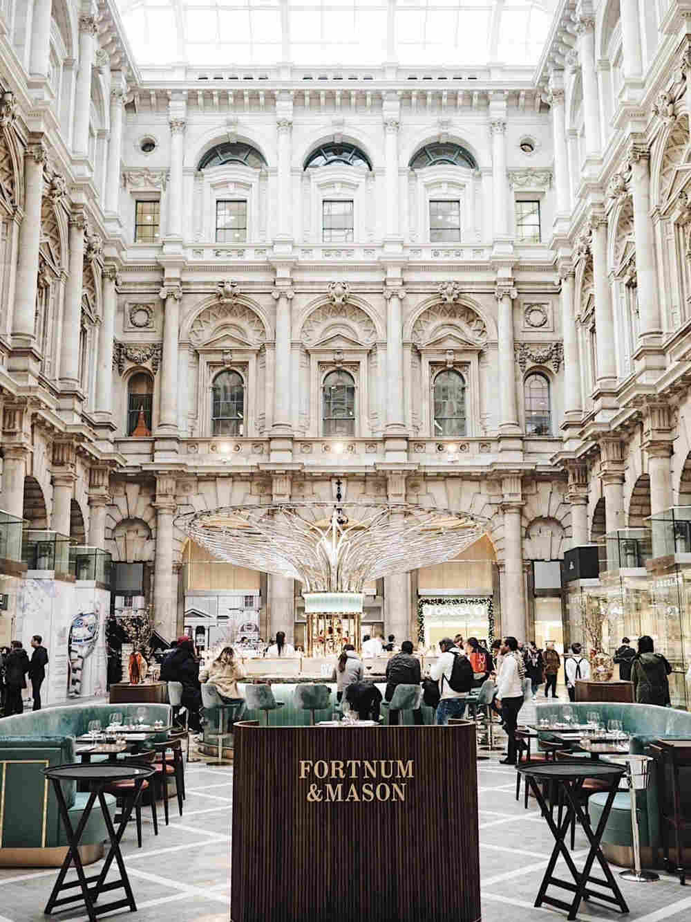 unusual places to visit in London, Royal Exchange