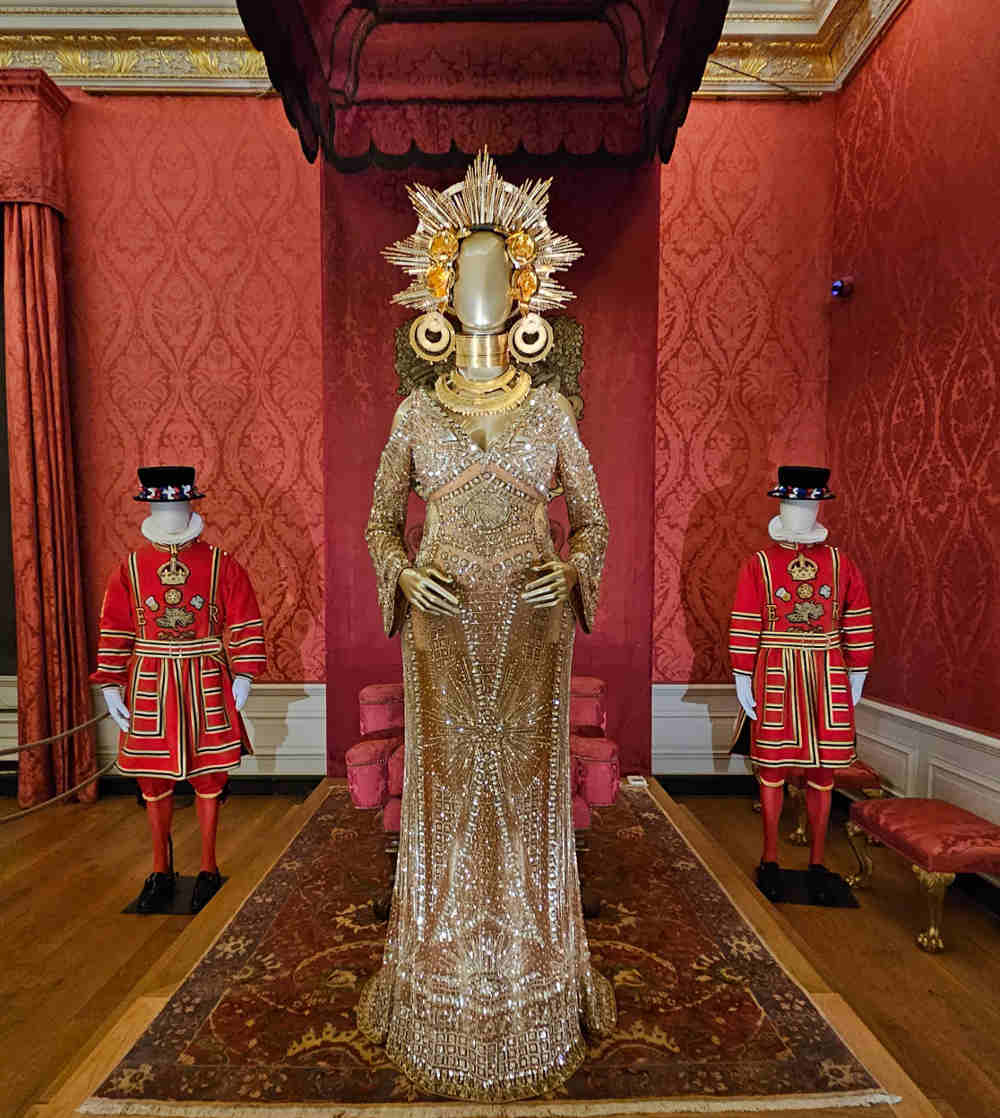 Beyonce Halo gown Kensington Palace